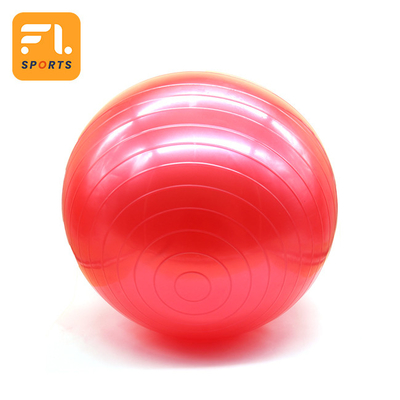 15cm Pilatesポリ塩化ビニールのきらめきの新体操の球の専門の物質的な反破烈